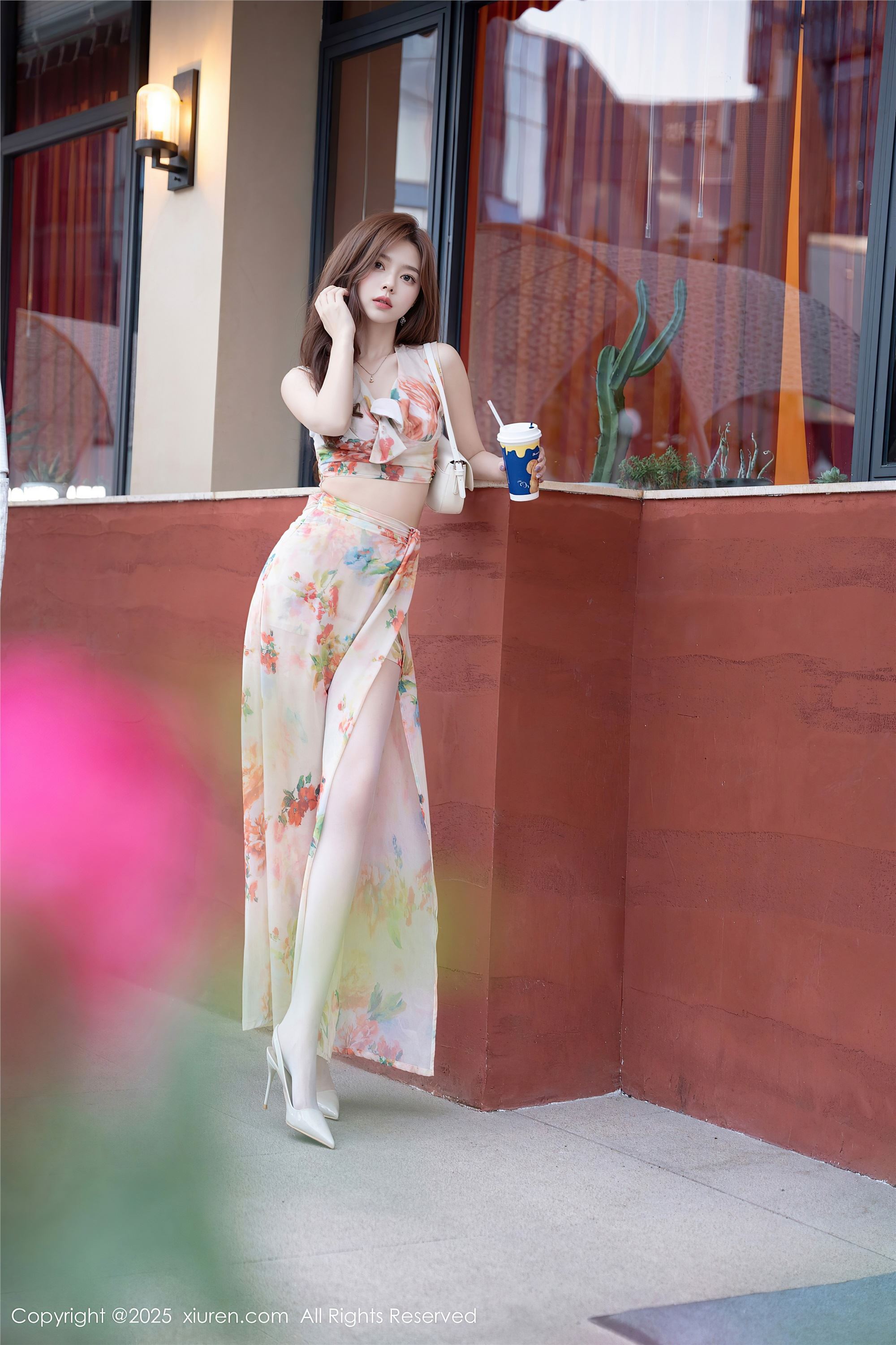 Xiuren秀人网 2025.01.21 NO.9792 拍黄瓜girl